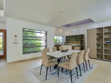 4 Bedroom Villa
