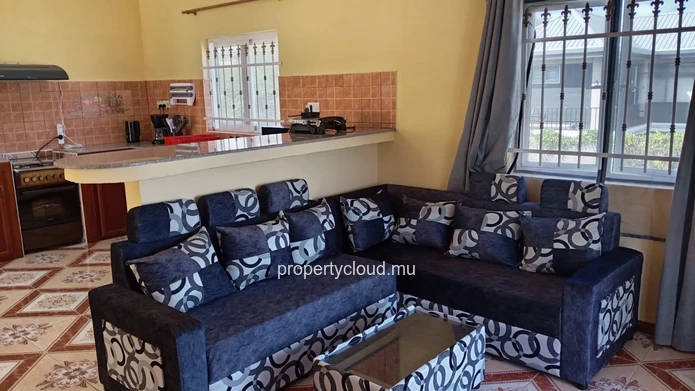 For rent – 2-bedroom air-conditioned apartment – Cap Malheureux