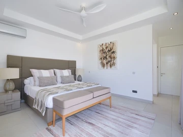 4 Bedroom Villa