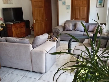 5 Bedroom Villa