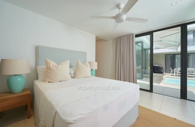 For sale: magnificent 4-bedroom villa with en suite rooms, accessible to foreigners in Pereybere.
