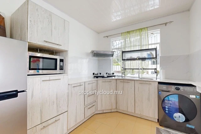 FOR SALE in Pereybere – Real Estate Complex of 2 Houses Divided into 4 Apartments Quiet residential area, a few steps...