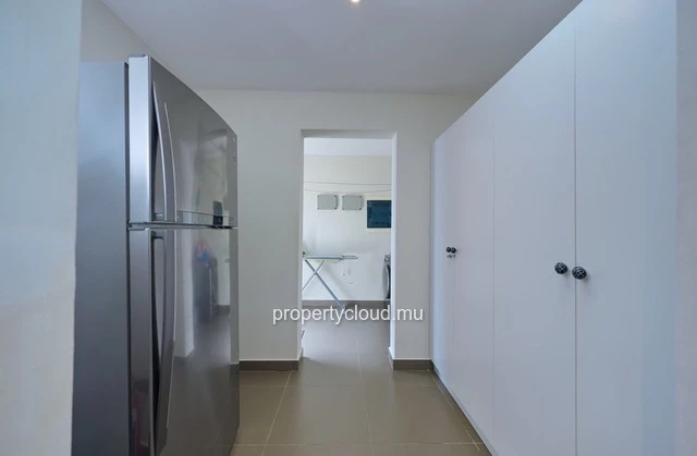 For sale: 3-bedroom villa accessible to foreigners, ideally located in La Salette, Grand Baie.