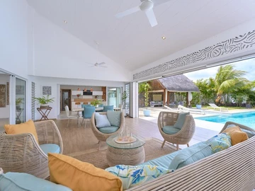 5 Bedroom Villa