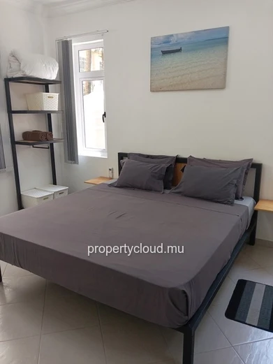 À Vendre – Immeuble Moderne Avec Forte Rentabilité Locative – Poste Lafayette