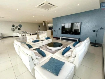 4 Bedroom Apartment