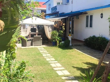 4 Bedroom Villa