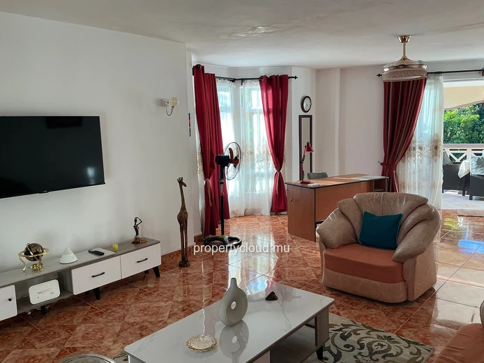 FOR RENT – Superb 2-bedroom apartment in Trou aux Biches